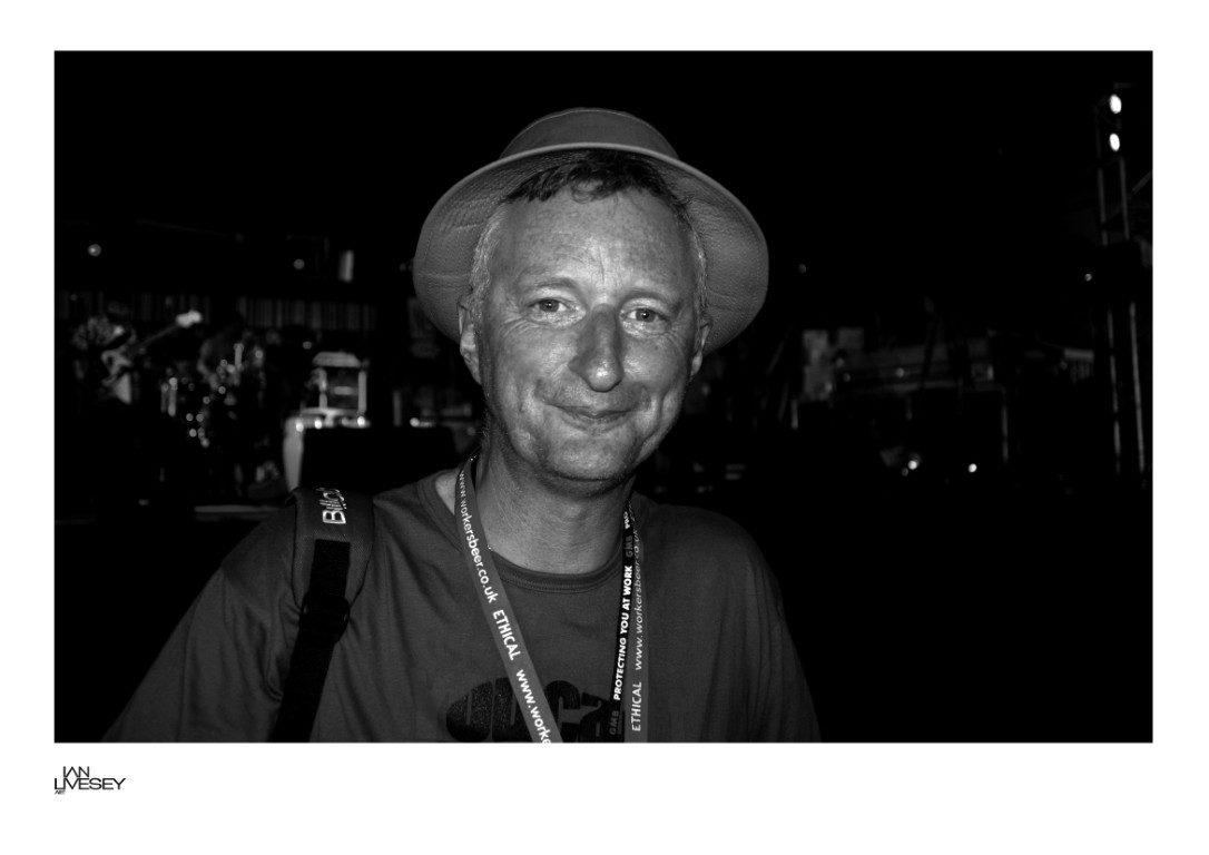 Billy Bragg at Glastonbury #01