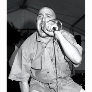 Nicky Lockett, AKA MC Tunes front man of the Dust Junkys Gigging Live in Manchester #08