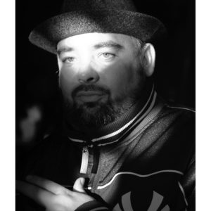 Frank Benbini drummer of Fun Lovin' Criminals #01